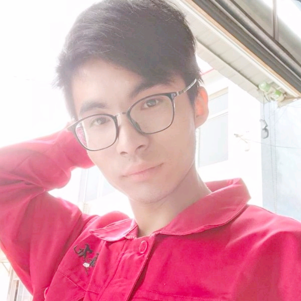 谢振国的照片