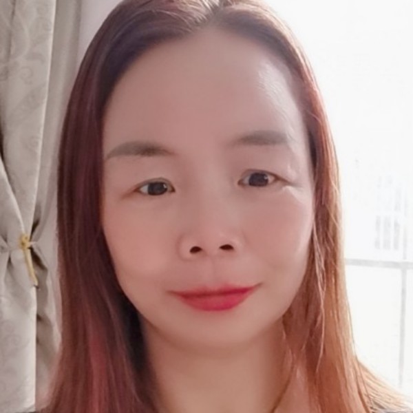 丰富深拥小土豆的照片