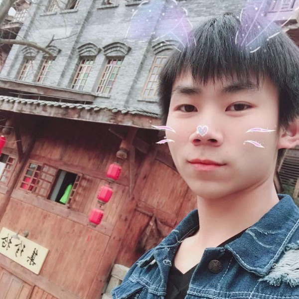 @往後冫余生→的照片