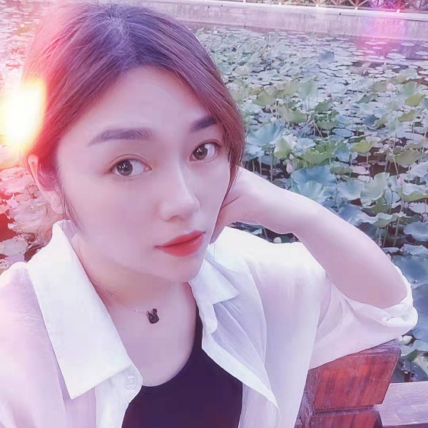 静小妞666的照片