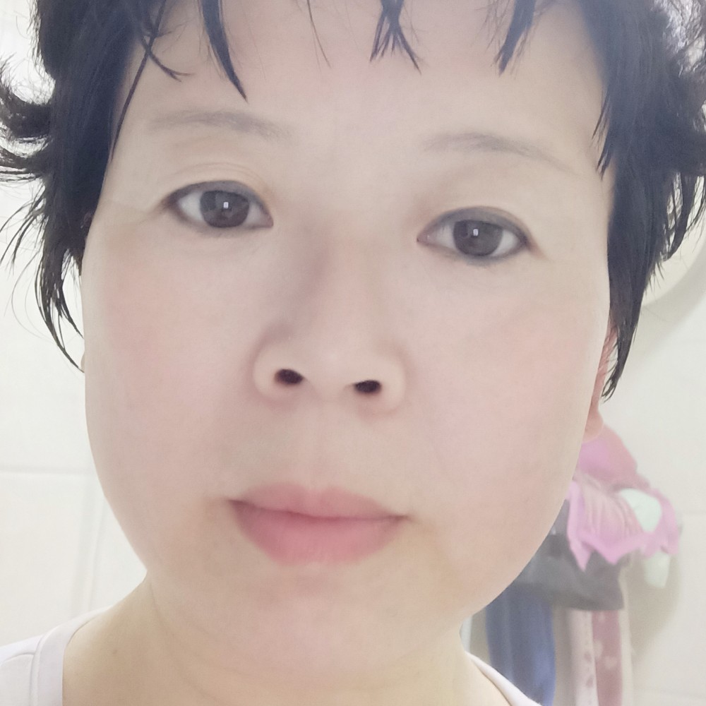 老鼠挽手爱听歌的照片