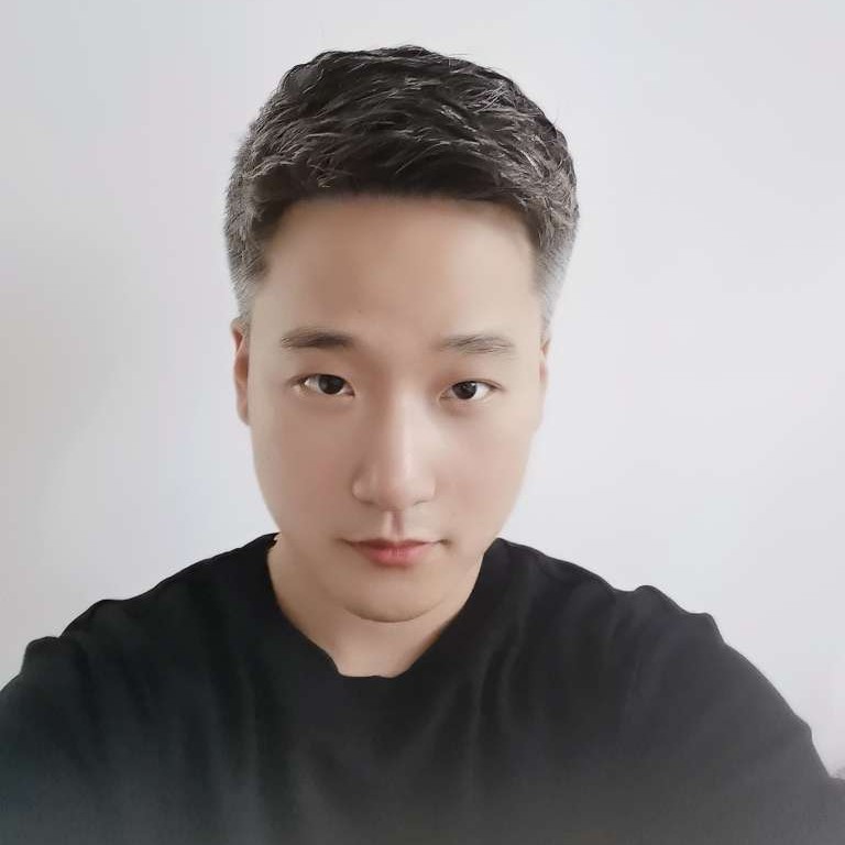 单纯凝眸猫咪的照片