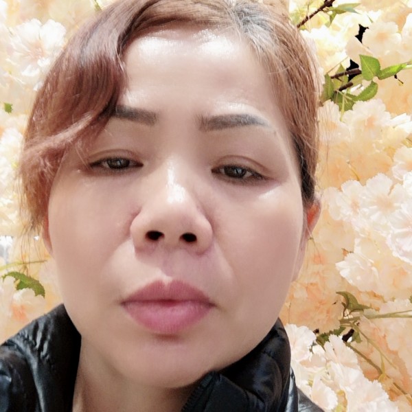 发箍高大的照片