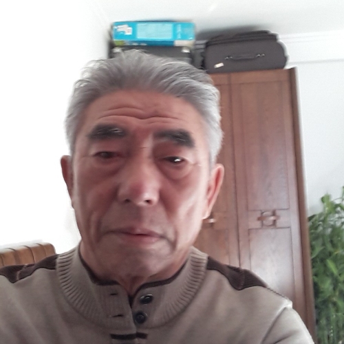 大力车者的照片