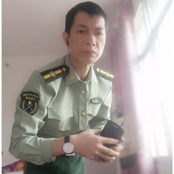 菠萝爱时尚的照片