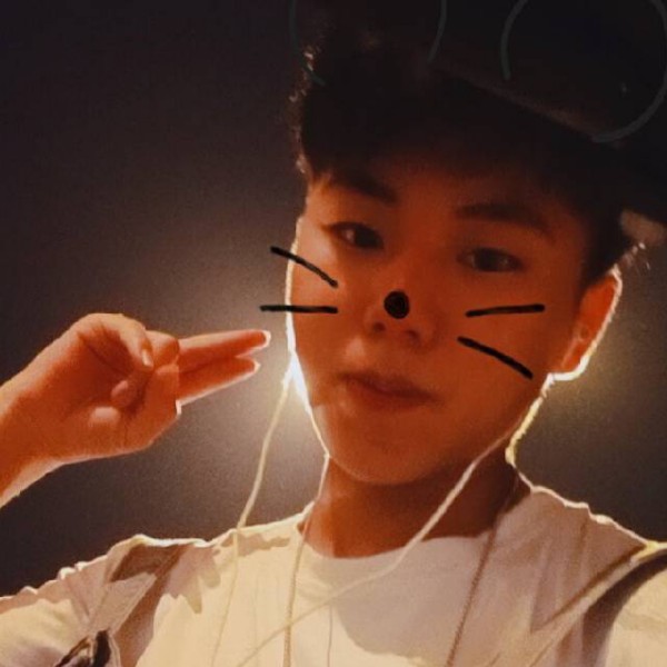 等你回来说爱我的照片