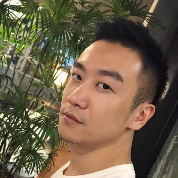 奇迹回首的照片