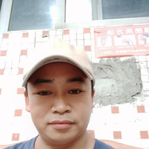 何奕感的照片