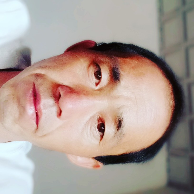 爱上你好难的照片
