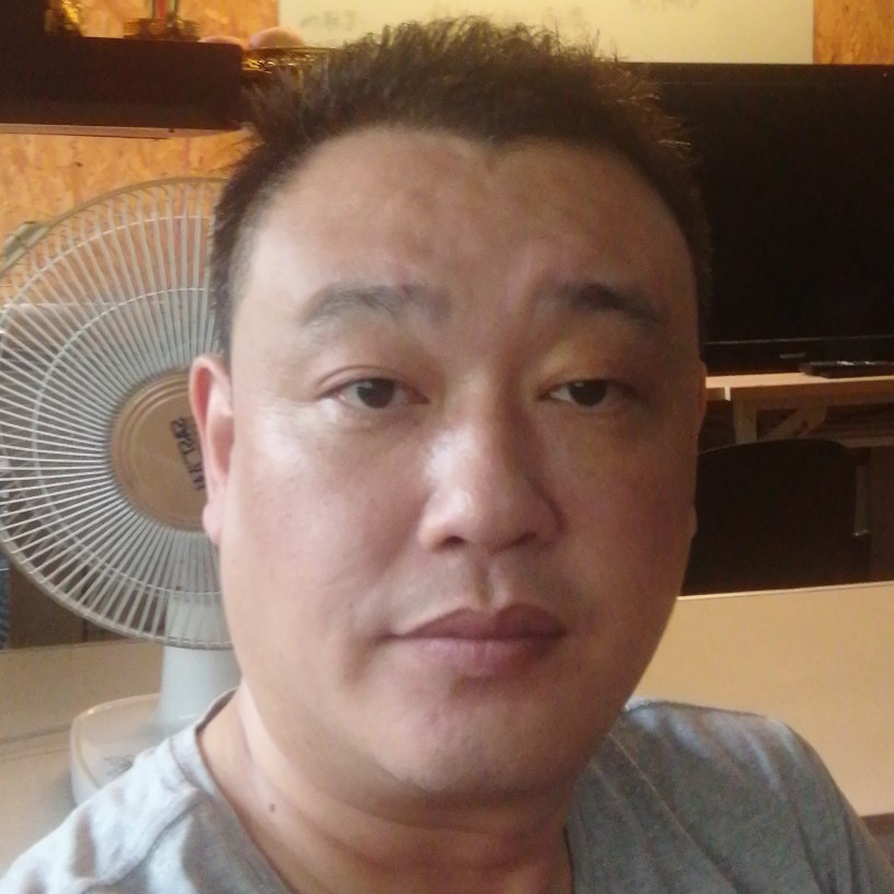 海上水手的照片