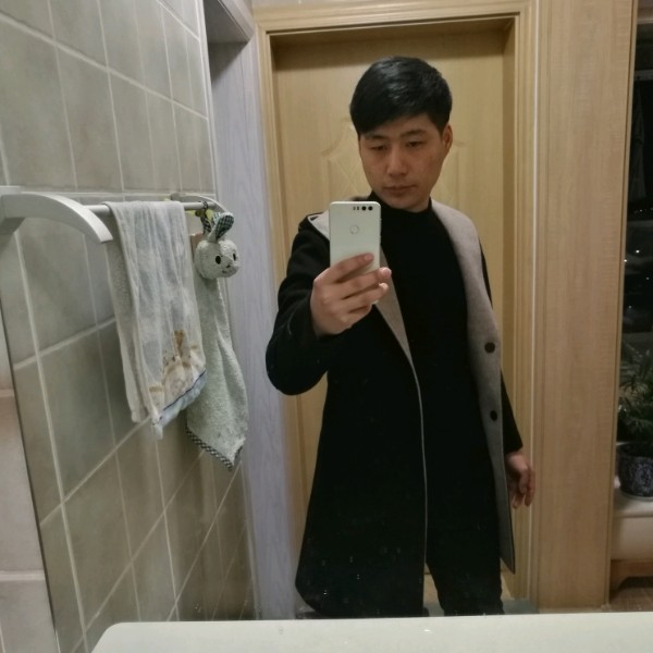 梁登来的照片