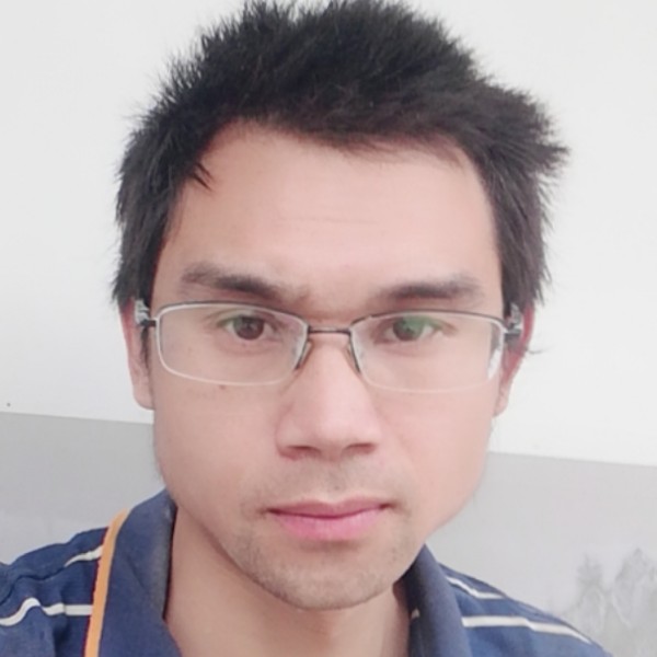 精明的吹风机的照片