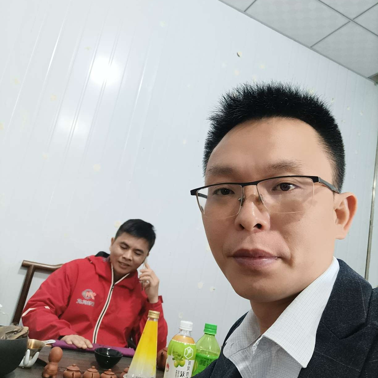 隐忍爱画笔的照片