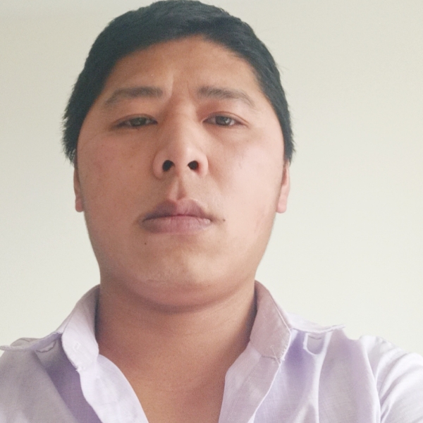 精明蹙眉麦片的照片