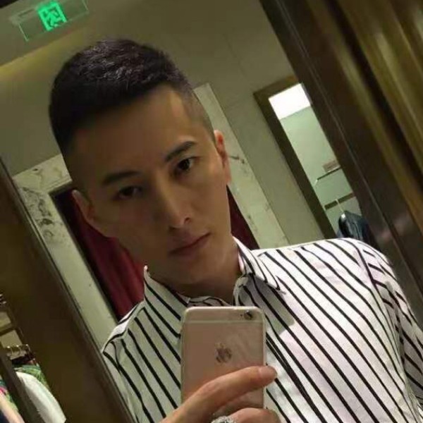 等待你迟来的爱的照片