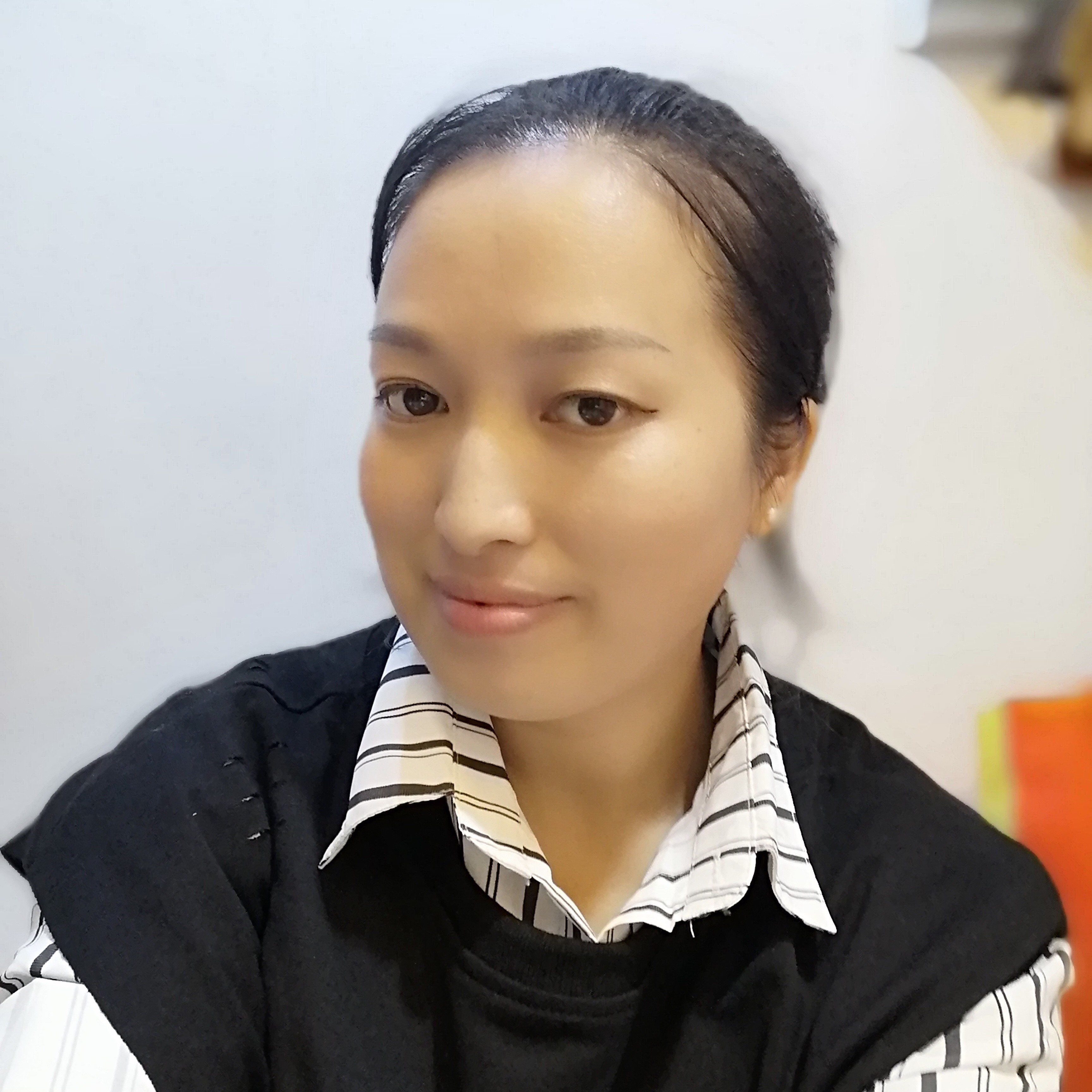 衬衫与粗暴的照片