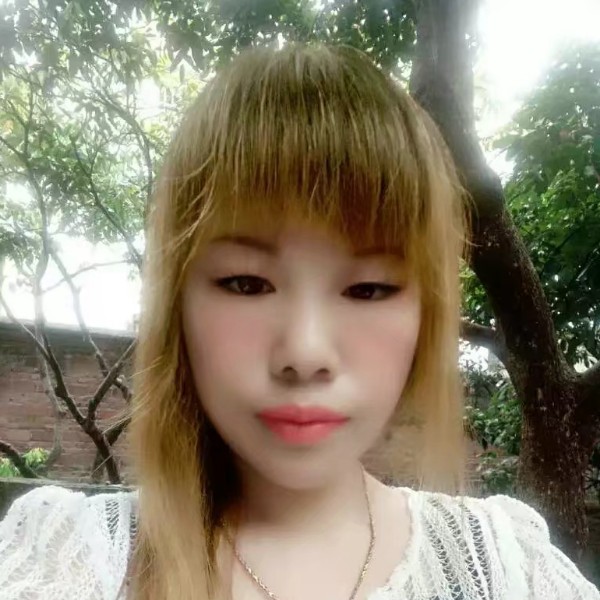 域族雪儿的照片