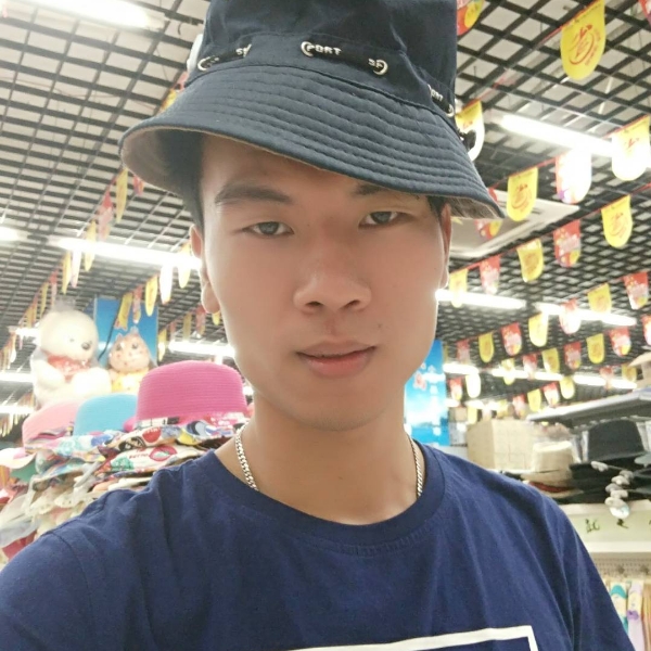 听_-海的照片