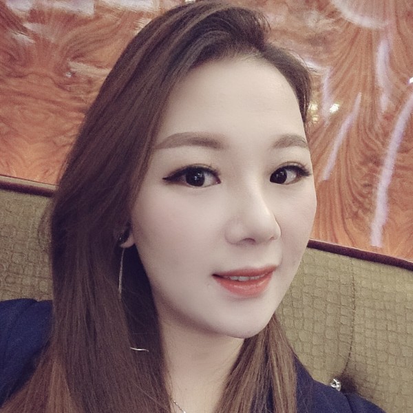 初如的照片