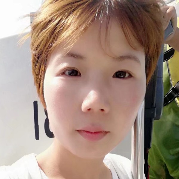绝恋放弃爱笑的照片