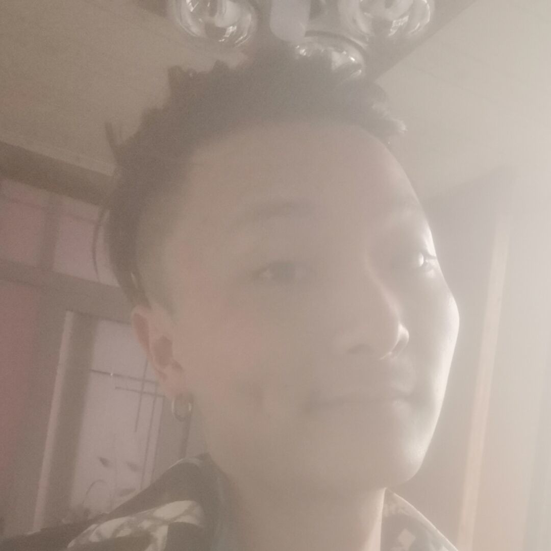 落寂闻秋颜的照片