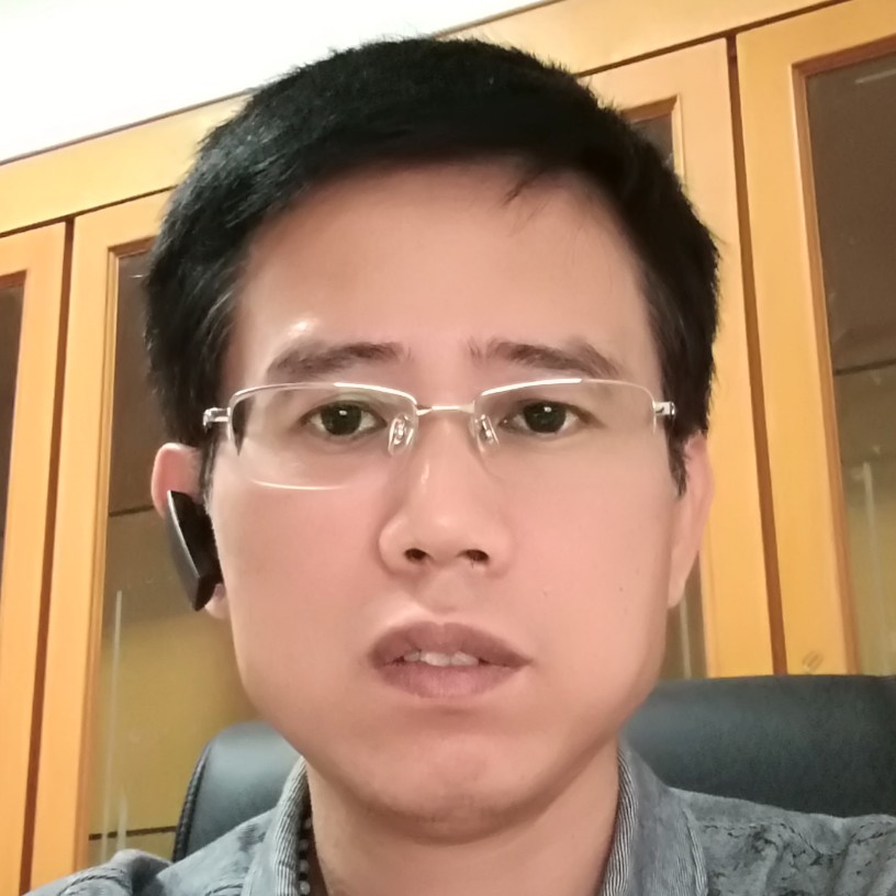 多情的狼的照片