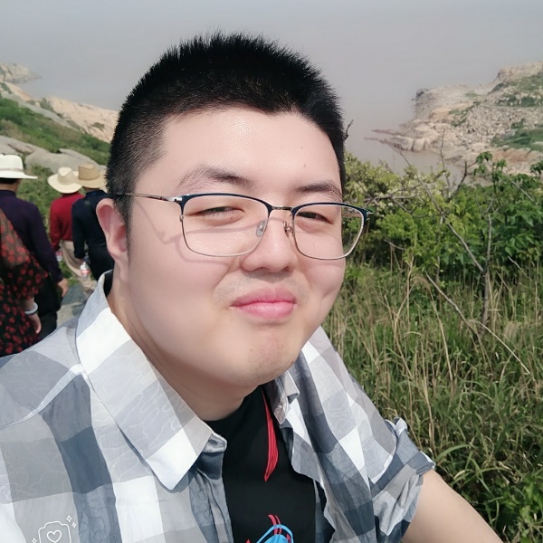 飞机场的十点半的照片