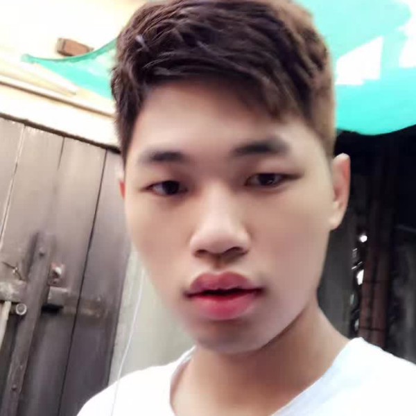 城紫渊的照片