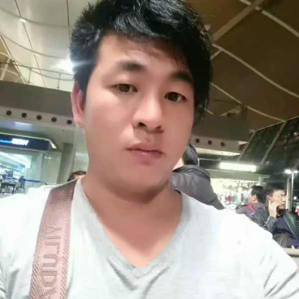 余生何处相遇相伴的照片