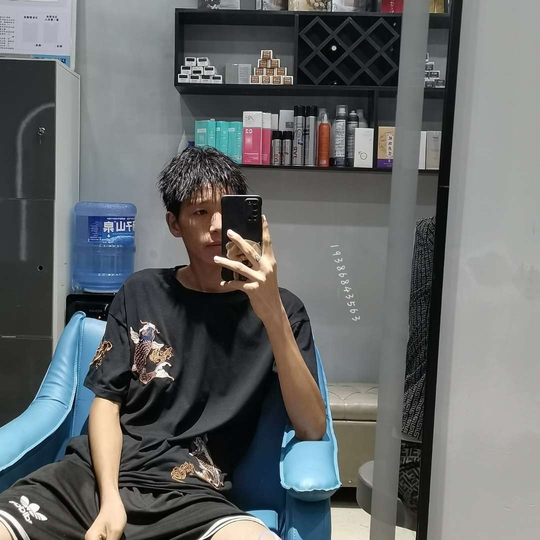 健康挽手月饼的照片