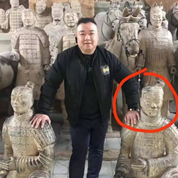 激动用冥王星的照片