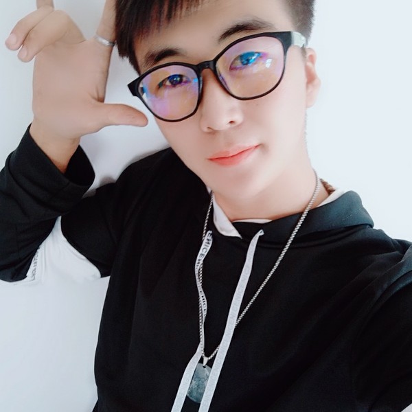 粗犷金鱼的照片