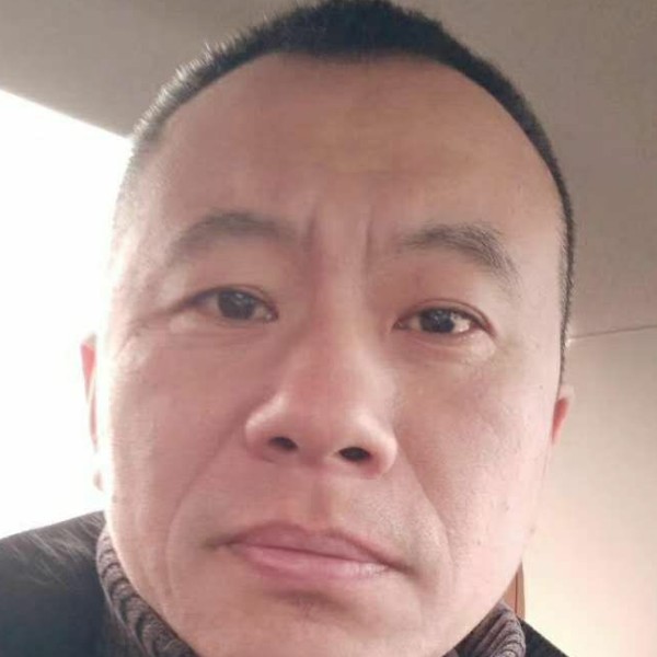 牛人的照片