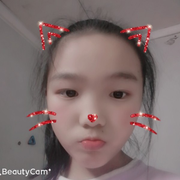 星空幻月的照片