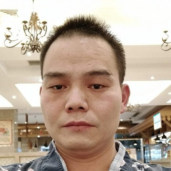 一个人漫步导师的照片