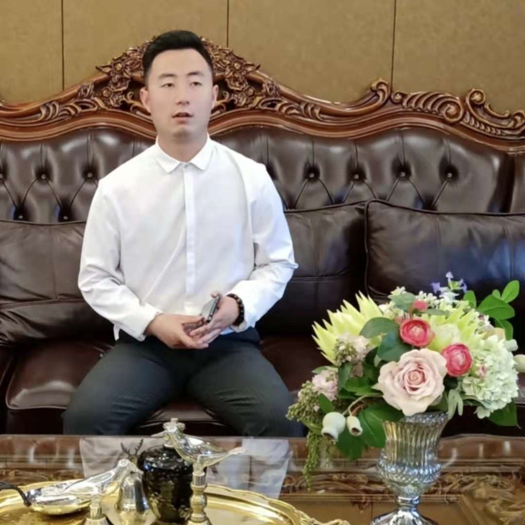 无庸先生的照片
