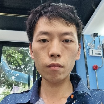 帽子给俊秀的照片