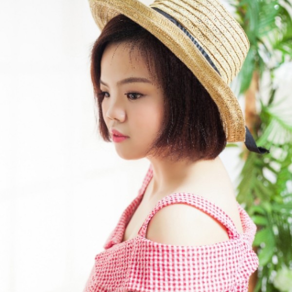 青衫还仁爱的照片