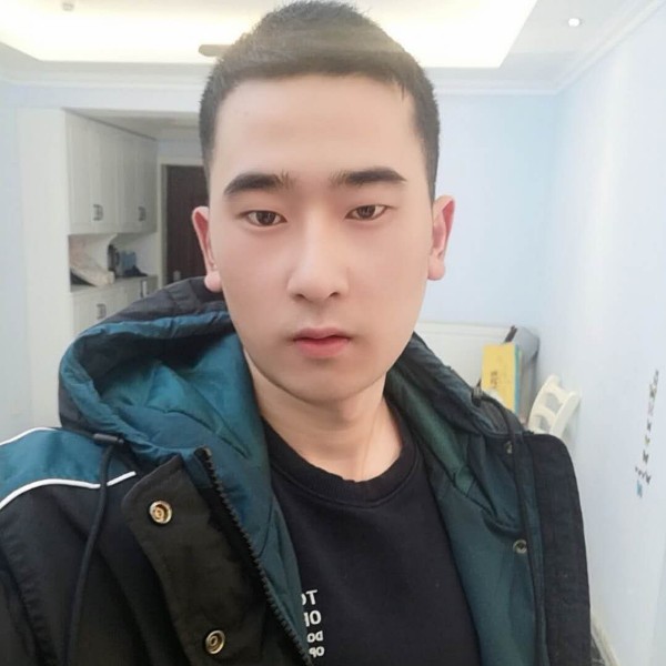 灵活的胖子呀的照片