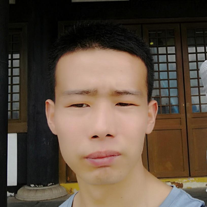 程陀的照片