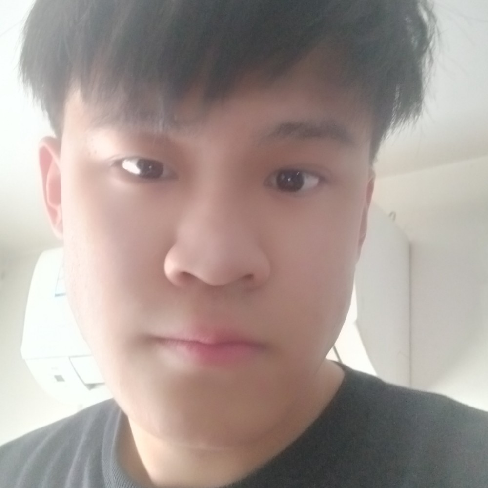 你的笑。千年不倒的照片