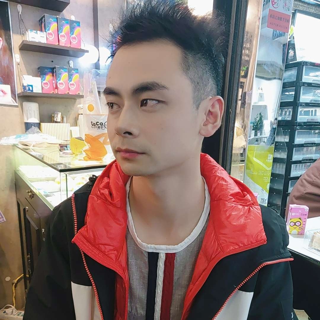 谢橘年的照片