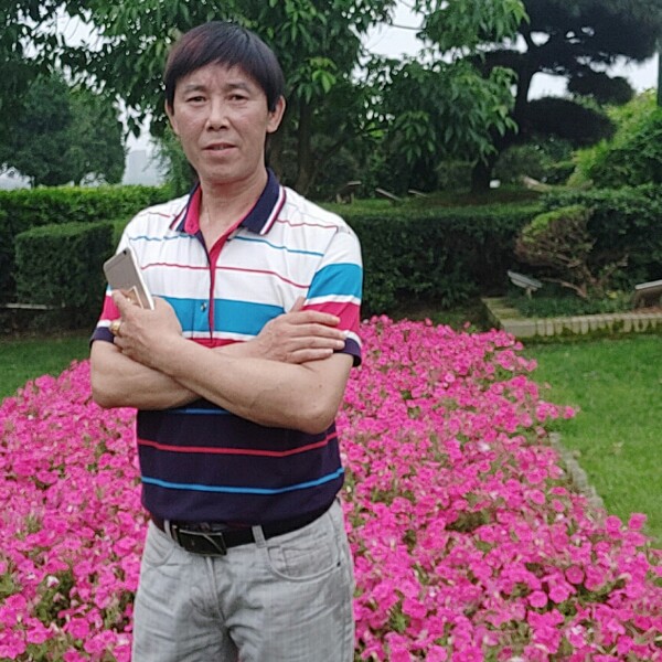 八大叔的照片