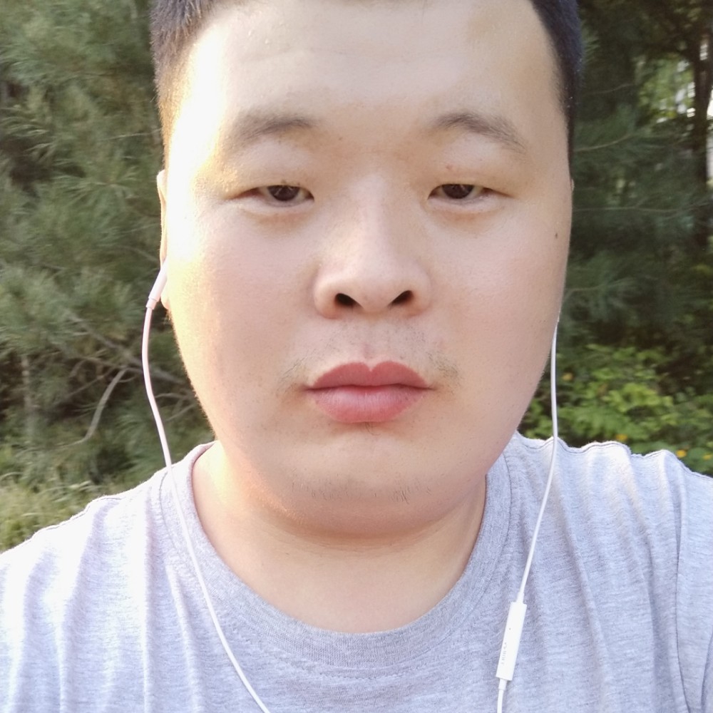 会撒娇爱鞋子的照片