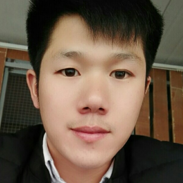 率性的人的照片
