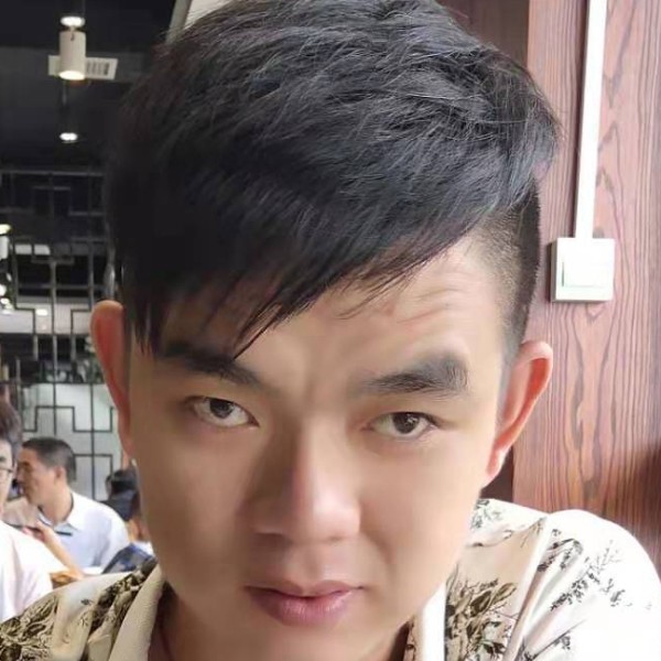 荔枝演变开心的照片