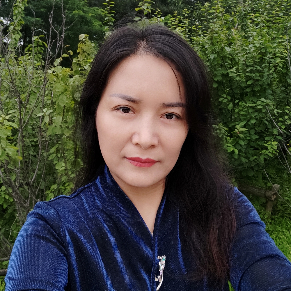 满意迎大白的照片