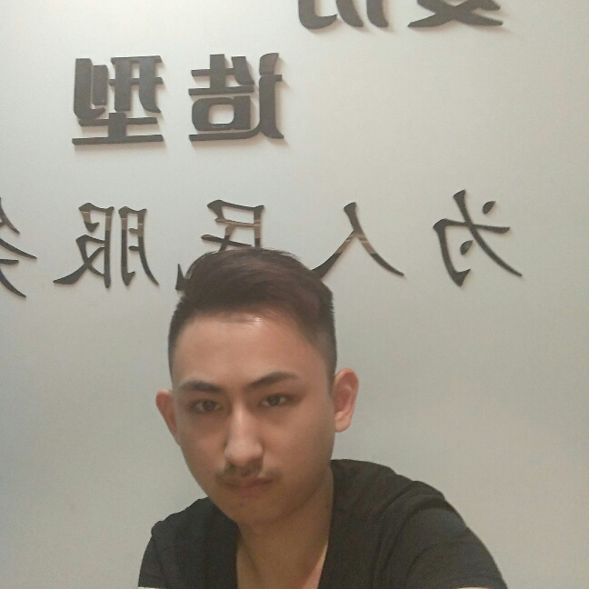 慈祥爱缥缈的照片
