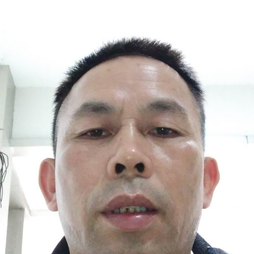 高大给咖啡豆的照片