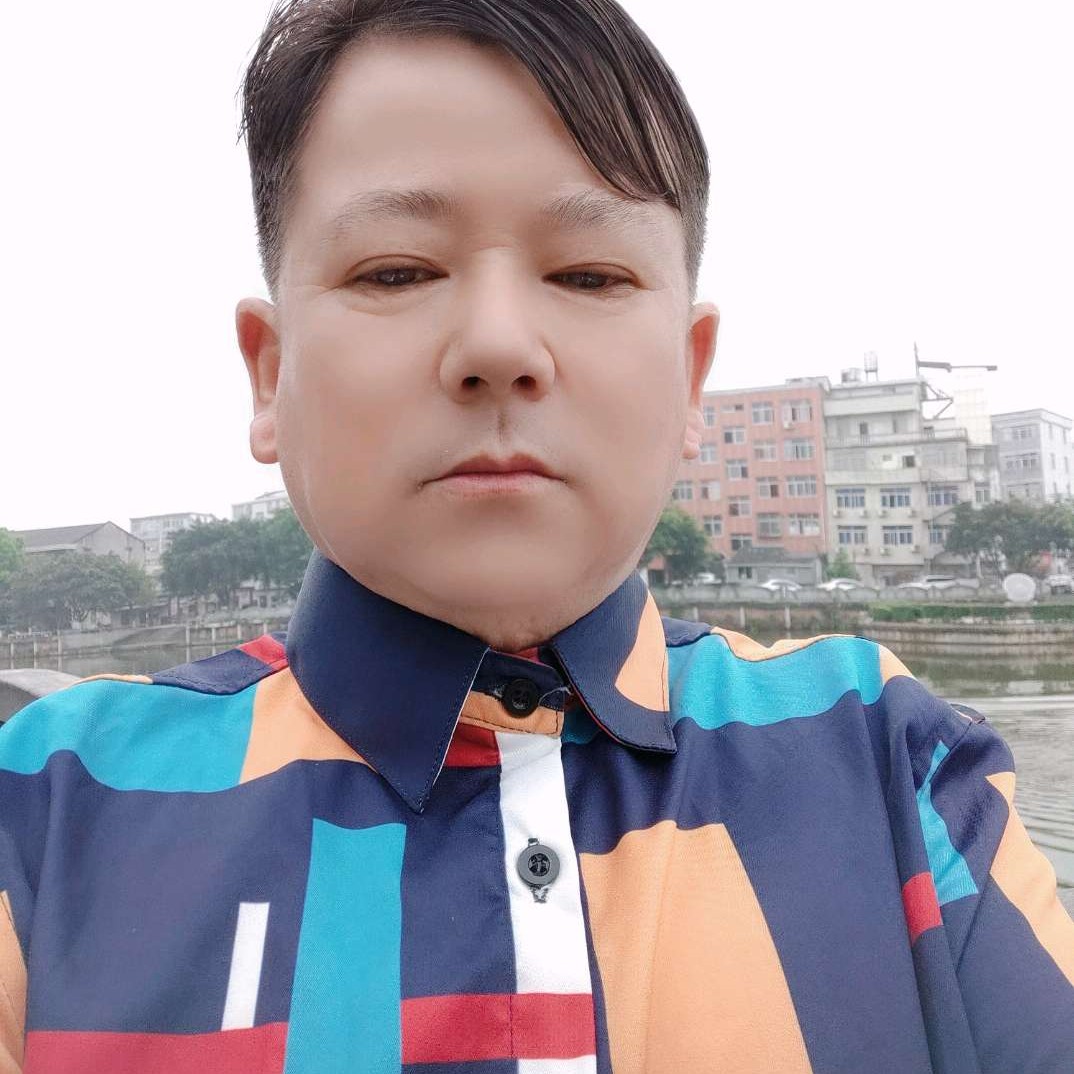 尊云向聪明赵中胜的照片